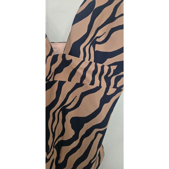 J Crew V Neck Zebra Ladies French One One-piece Suit Size 10 - Picture 4 of 10